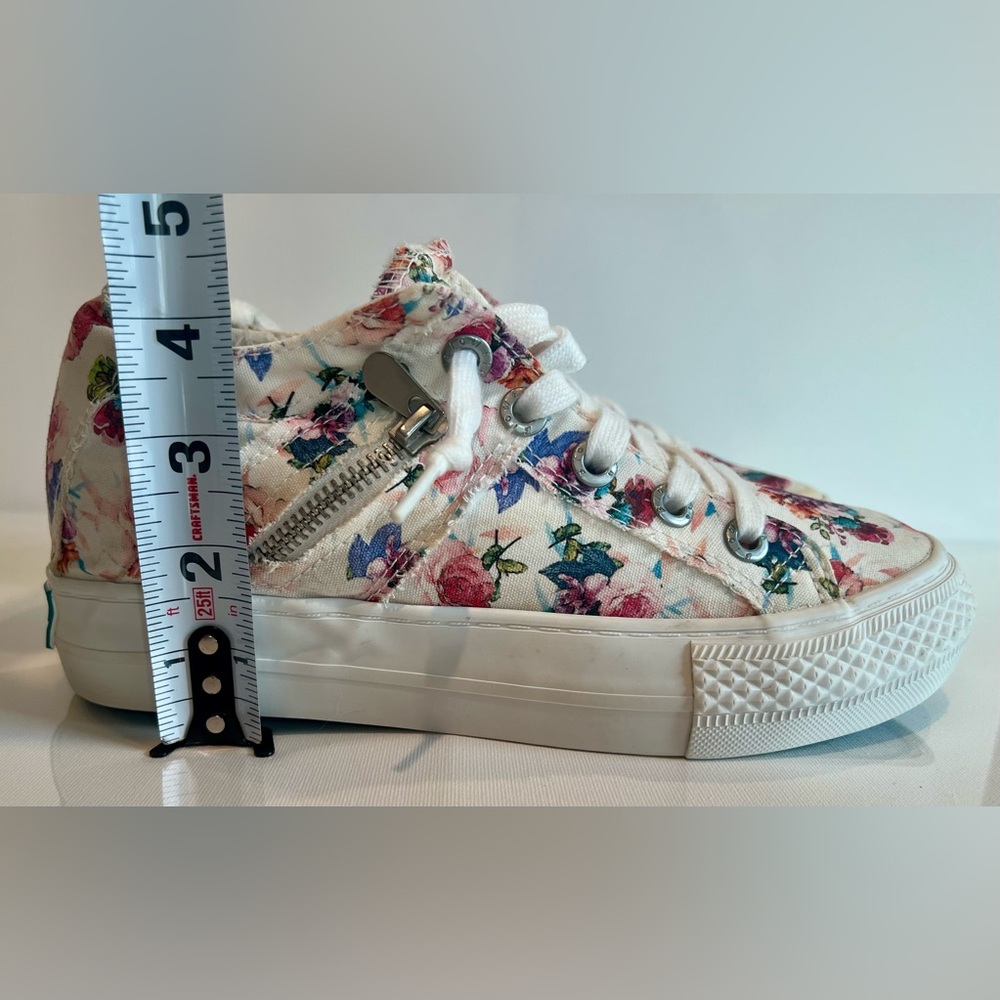 Blowfish Floral Side Sip Sneakers Size 7.5 Women’s - Picture 11 of 13